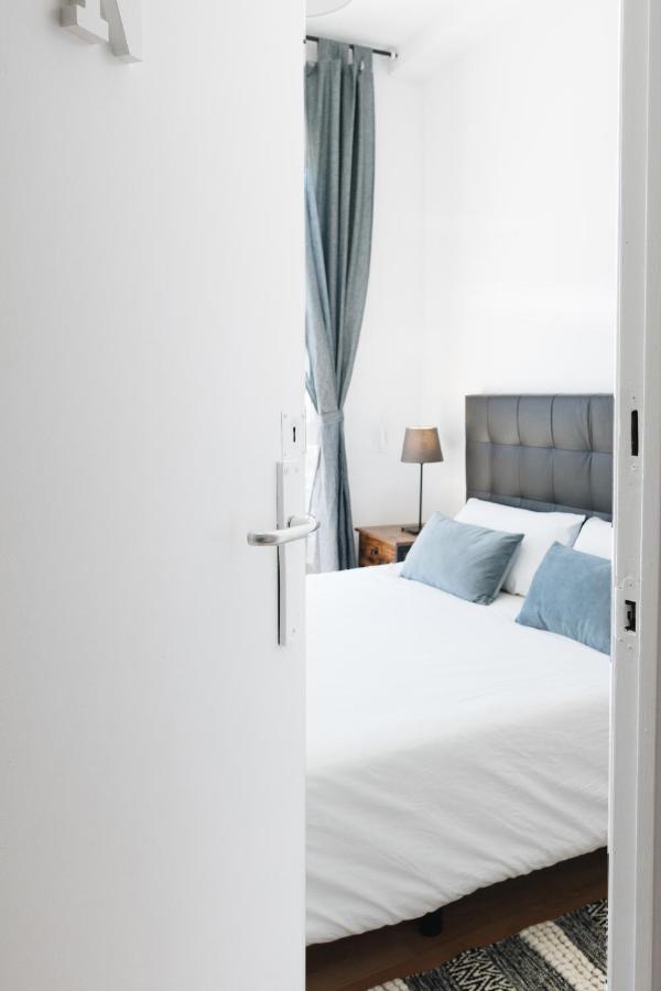 Sunny And Modern Apartment Ideal For Groups Barcelona Exterior photo